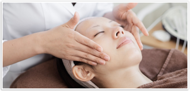 肌トラブルケア